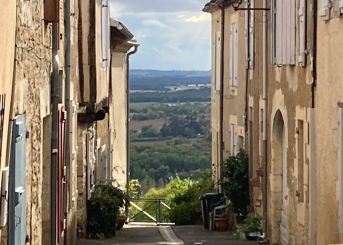 Aux Portes Des Thermes