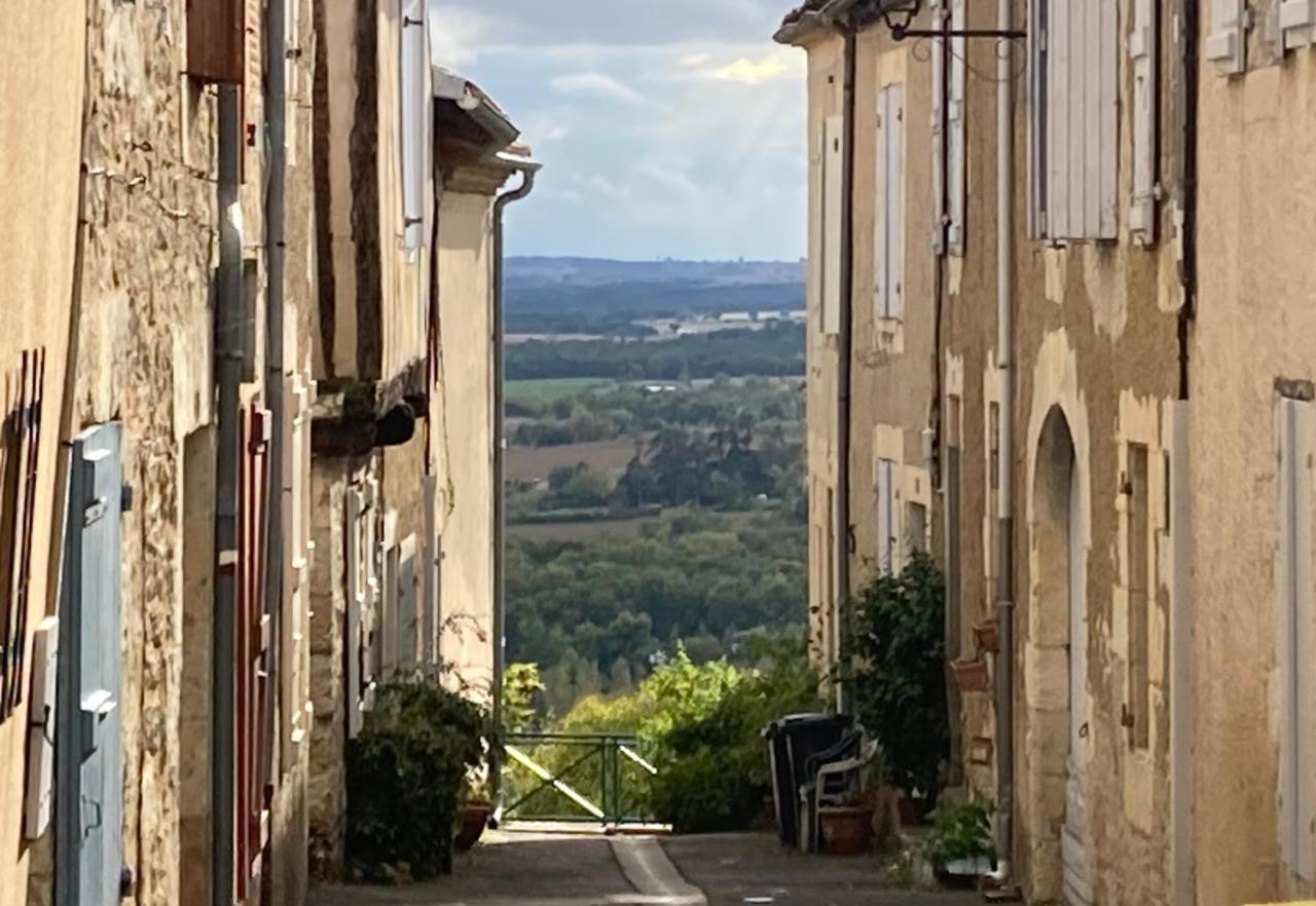 Aux Portes Des Thermes *